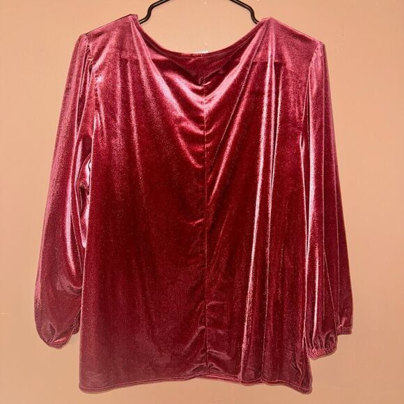 GAP Women's Red Velour Pullover Crewneck - Size XL - Picture 3 of 6